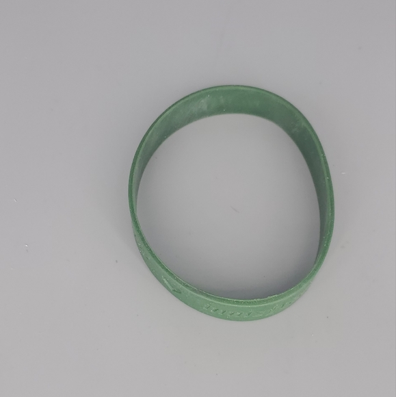 Green Lego Like Unique Ring and Green Silicone Bracelet Set - Picture 9 of 10